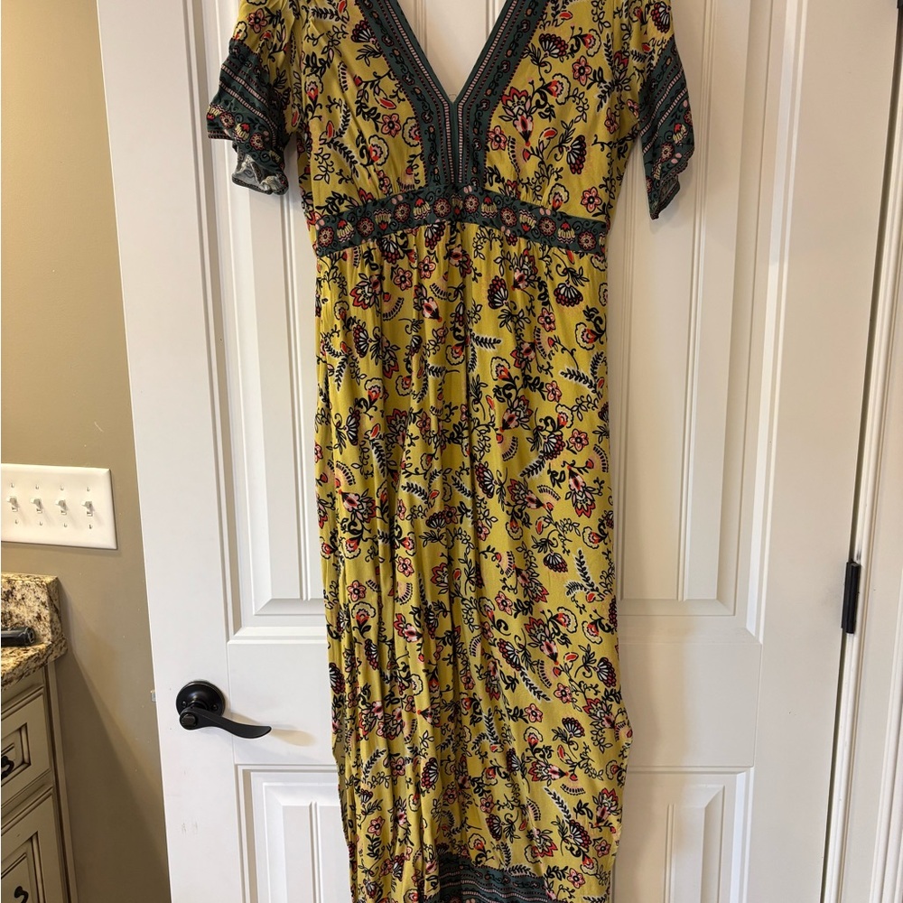 URBAN Romantics Yellow Floral Maxi Dress